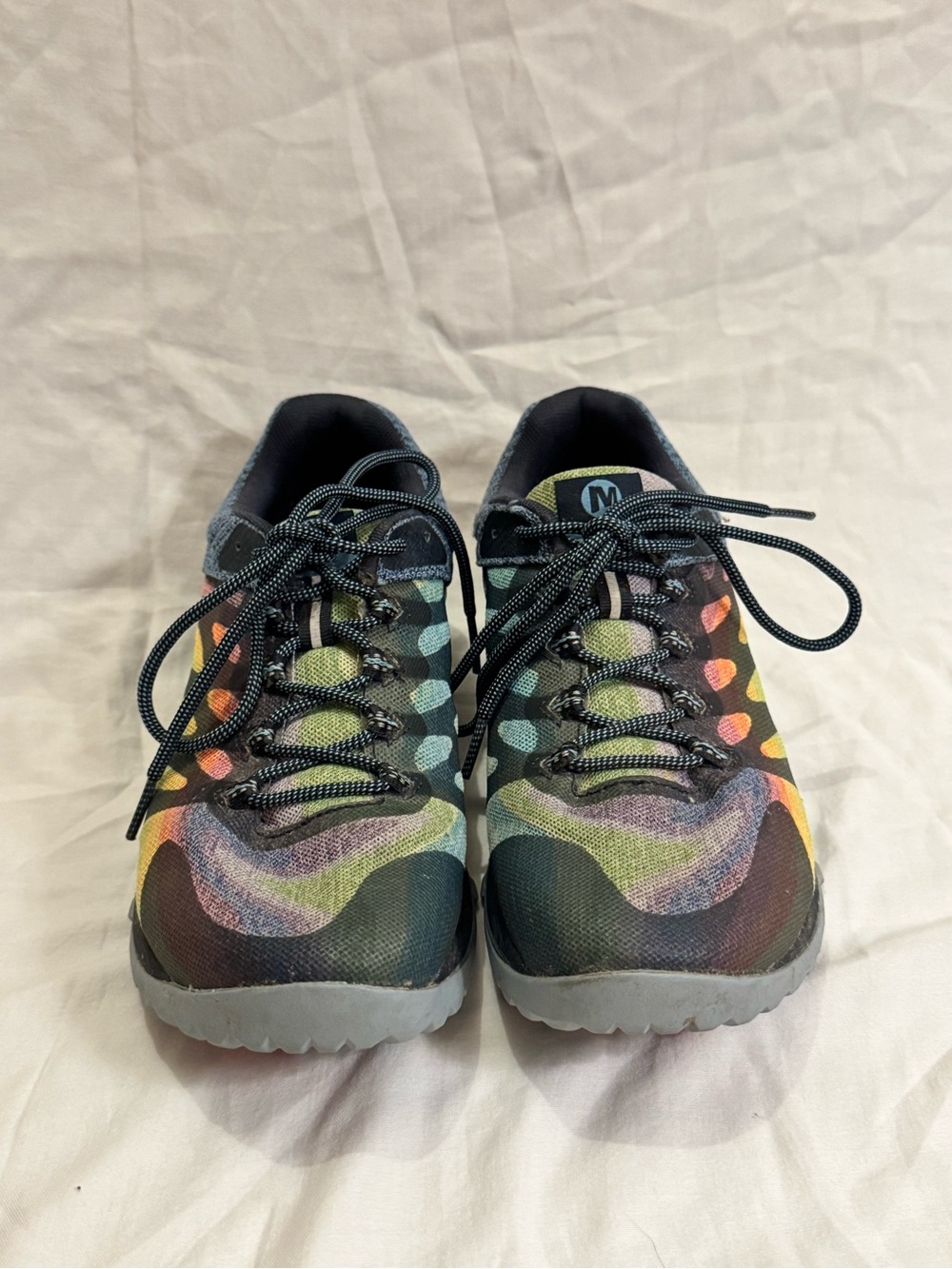 Merrell Woman’s Antora Rainbow Trail Runners Size 8.5 - Picture 2 of 7